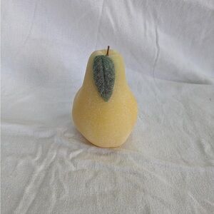 NWT Decorative Yellow Pear with Green Leaf Sugared Pear Figural Candle